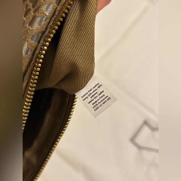 LODIS Suede & Leather Convertible Crossbody Silver and Gold Leopard Prin… - Picture 9 of 11